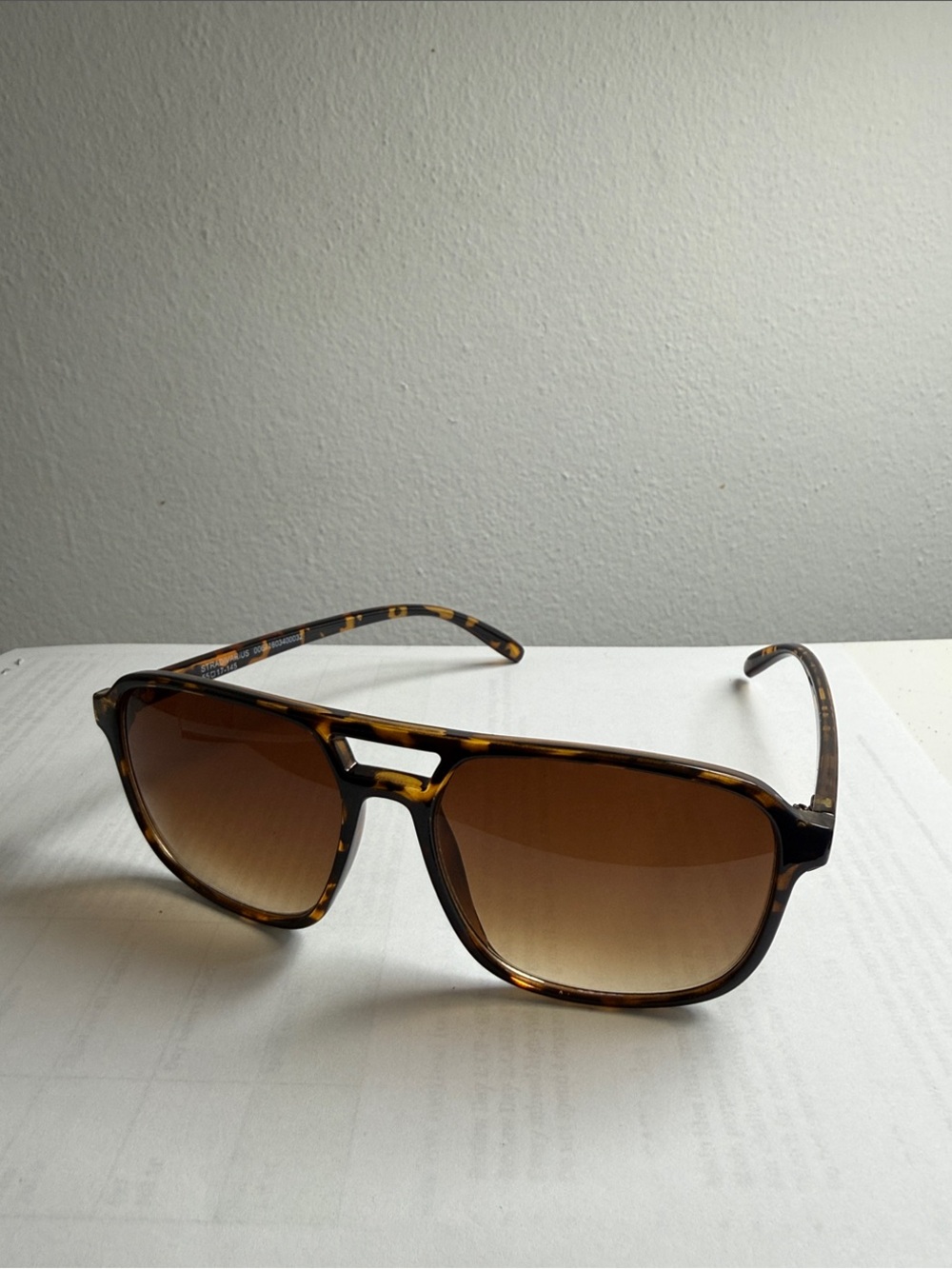 Stradivarius Women’s Tortoiseshell Sunglasses - Brown Lenses